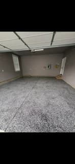 Same garage after fleck epoxy floor installation